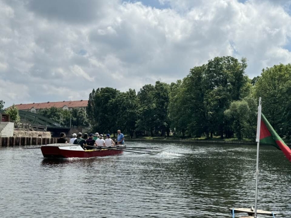 Barke am Schloss Charlottenburg 2024